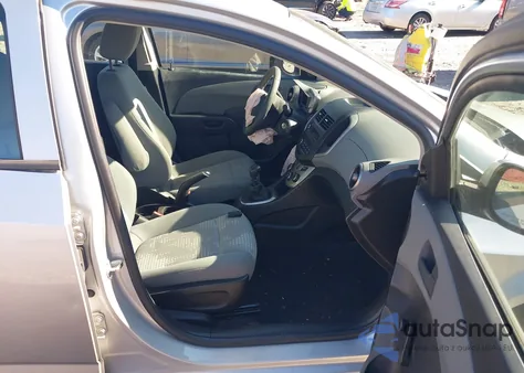 2015 Chevrolet Sonic Ls Manual from USA, damaged, VIN 1G1JB5SH8F4138054